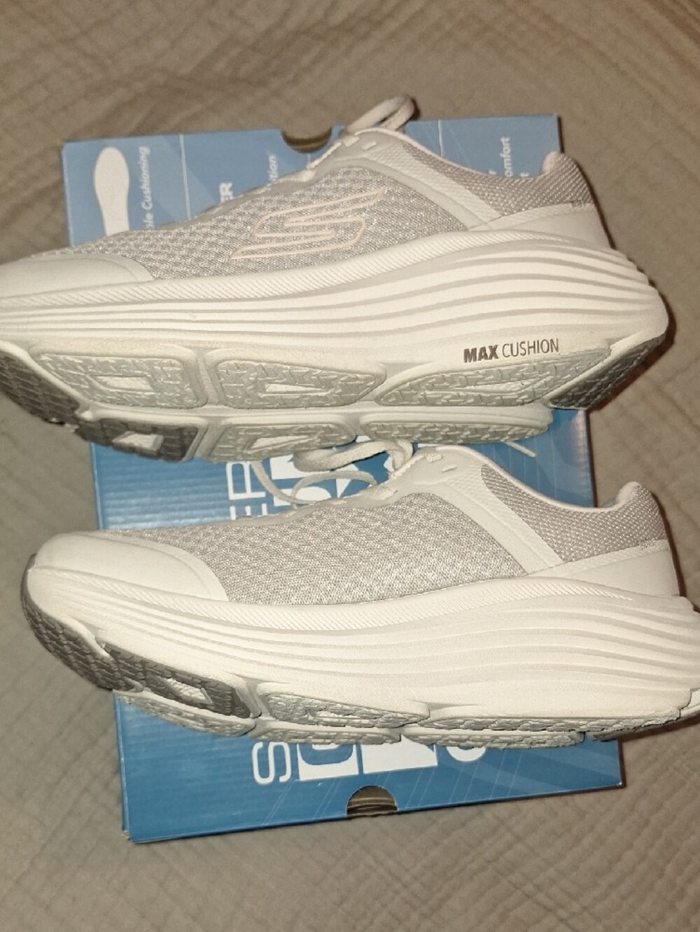 Skechers Women's White and Light Pink Mesh Walking Sneakers - Picture 5 of 9